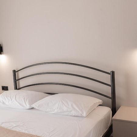 Valentinos Apartments Kallithea  Екстер'єр фото