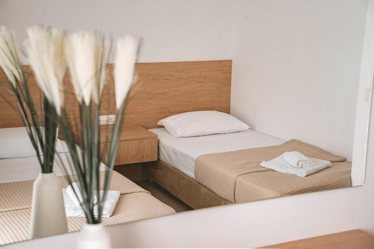 Valentinos Apartments Kallithea  Екстер'єр фото